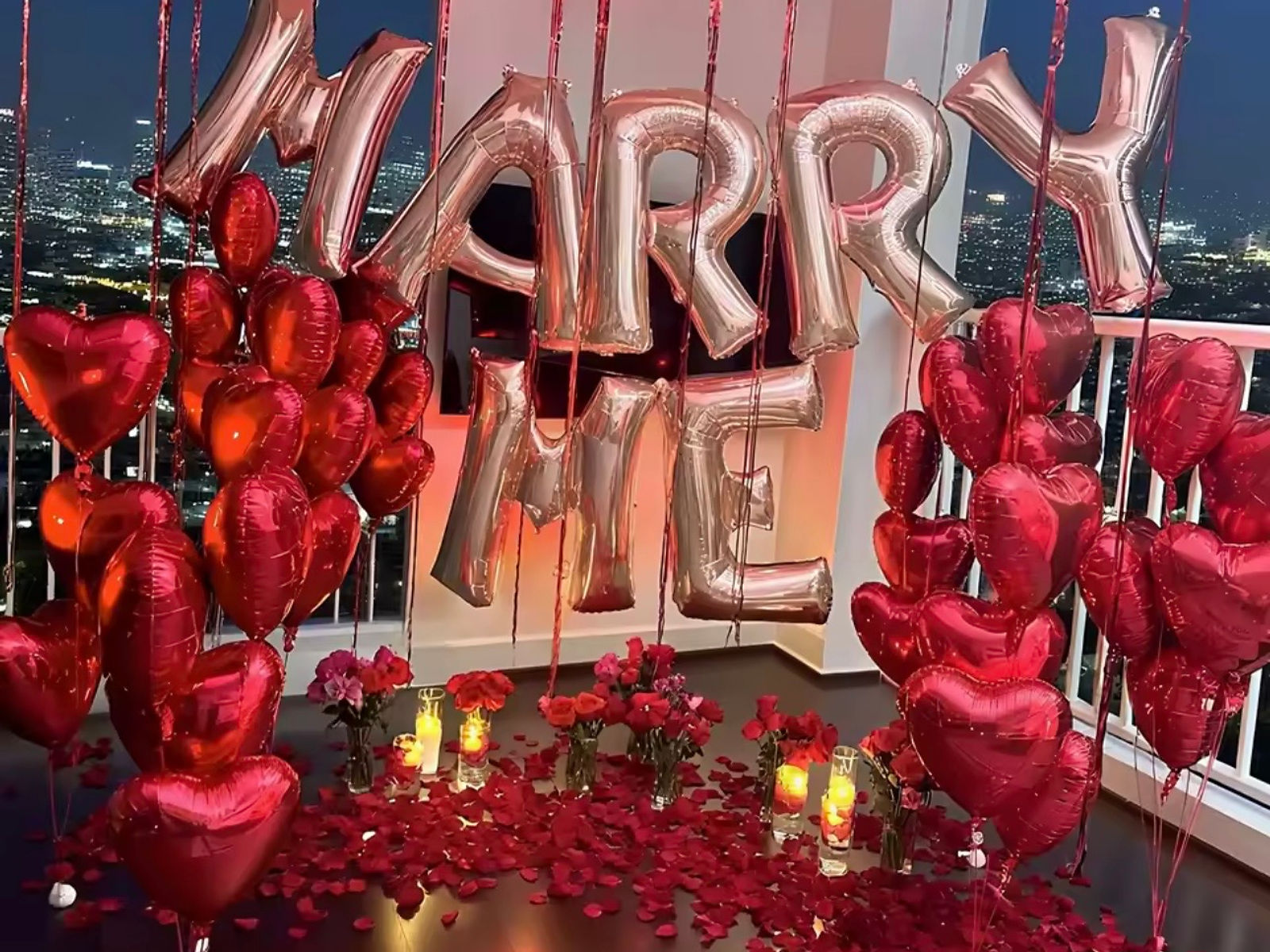 Forever Balloons indoor proposal
